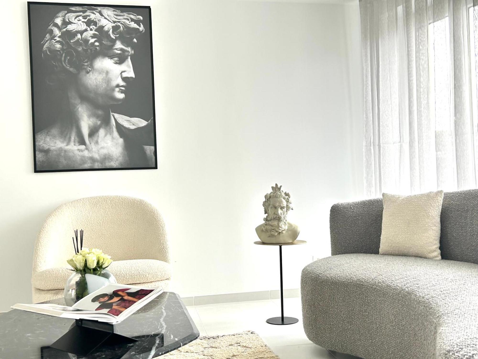 Phoenix Garden Apartment Mons Bagian luar foto
